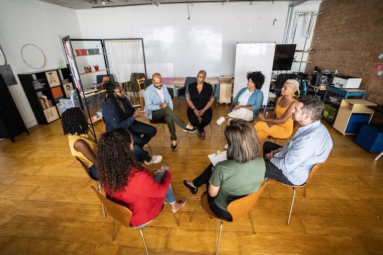 Grupo pequeño reunido